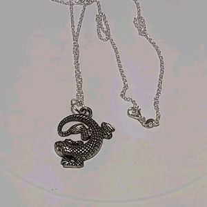 Mens lizard necklace new